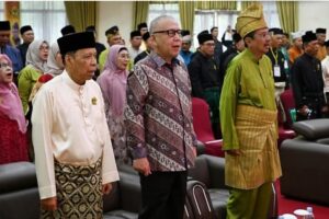 Pj Sekdaprov Sumatera Utara Apresiasi peluncuran buku ‘100 Tokoh Melayu Nusantara’ oleh Ikatan Sarjana Melayu Indonesia (ISMI).